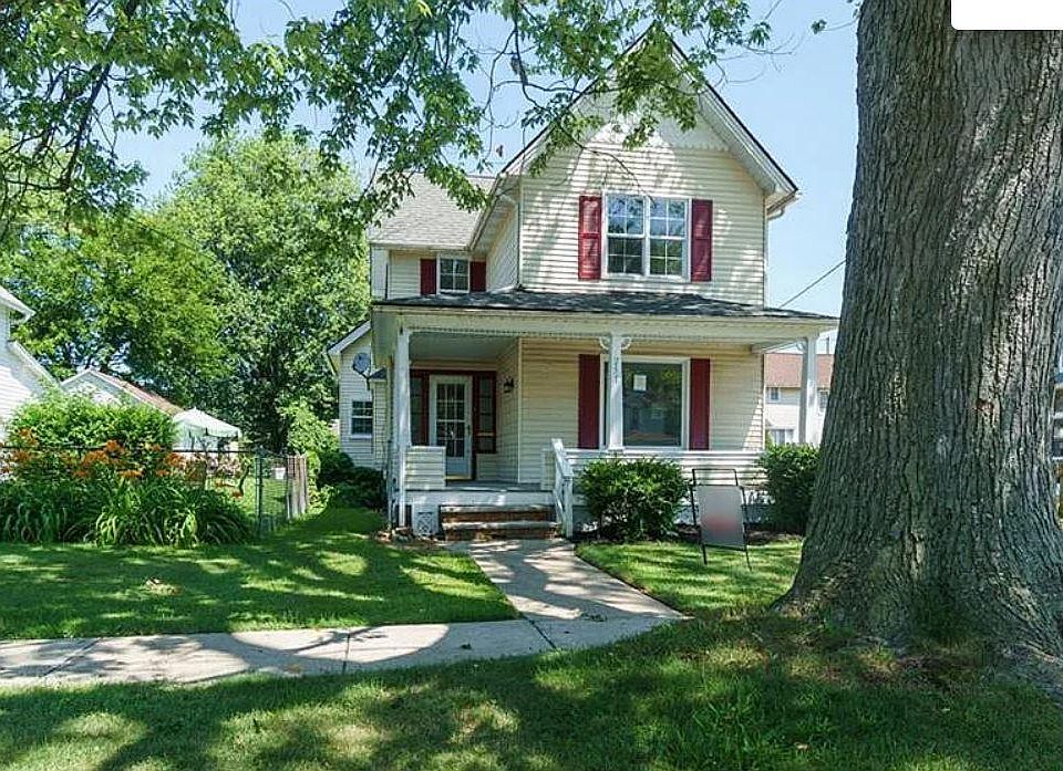 1st image of 251 Courtland St