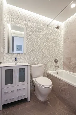 Rented by Evergreen Apartments BK | media 82