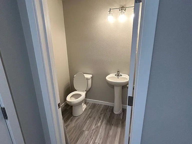 3828 Scorpio Dr SE — Photo 19