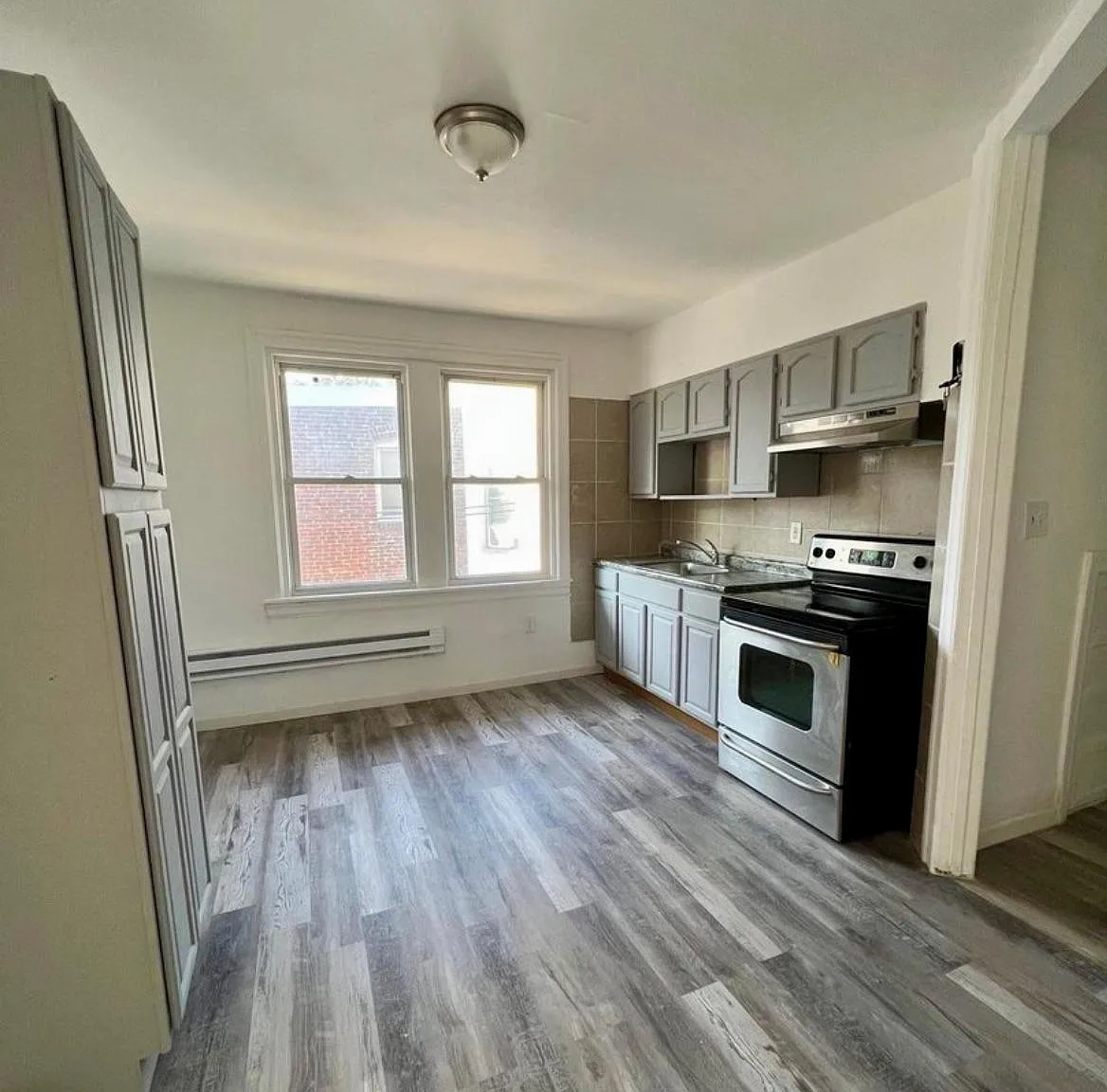 2 bed, $1,285 — Photo 3