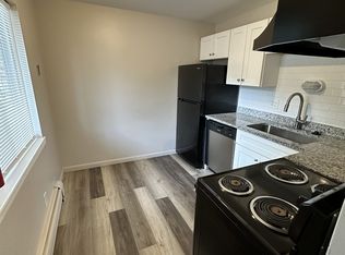 1770 Saint Johns Blvd #2, Lincoln Park, MI 48146