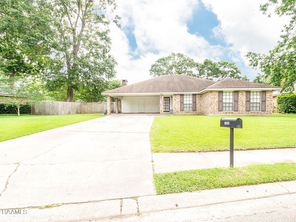 1203 Broadmoor Blvd, Lafayette, LA 70503 Zillow