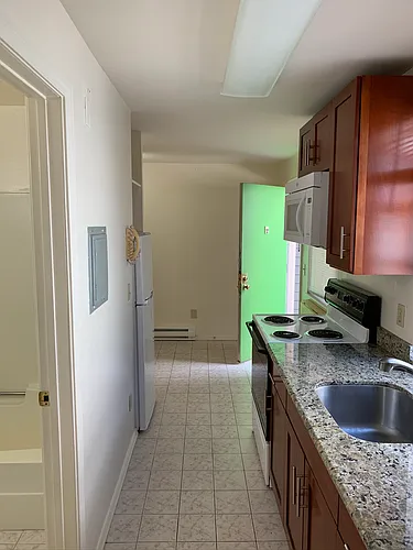 4230 8th Ave NE #102 Photo 1