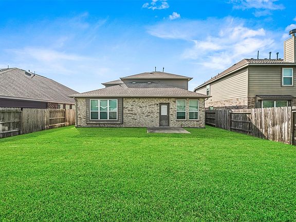 5th image of 4509 Whitehaven Pine Way