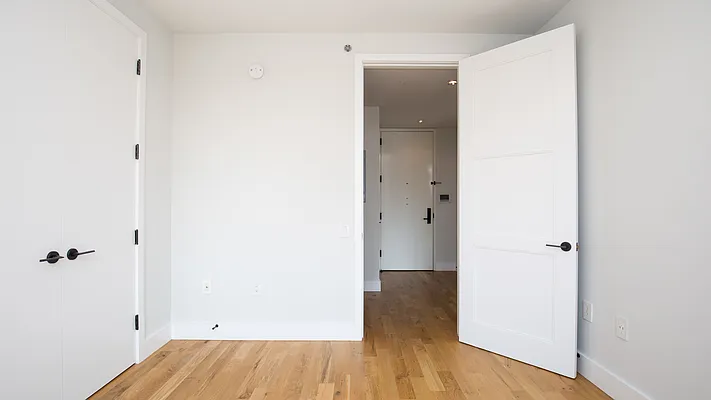 Rented by Nooklyn NYC LLC | media 24