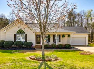 143 Orchard Spring Dr, Inman, SC 29349