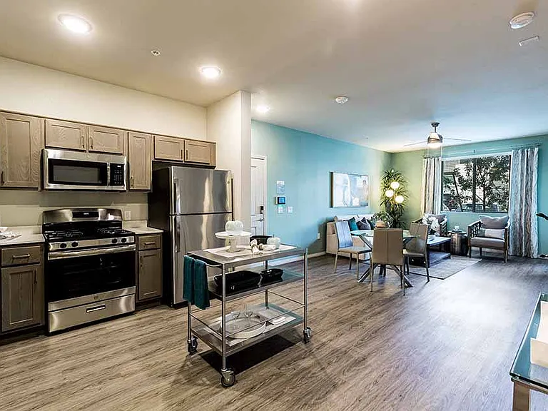 RISE APARTMENT HOMES — Photo 1