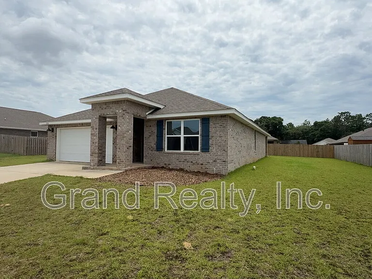 9330 Tara Cir — Photo 2