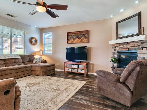 5th image of 41123 Pascali Ln