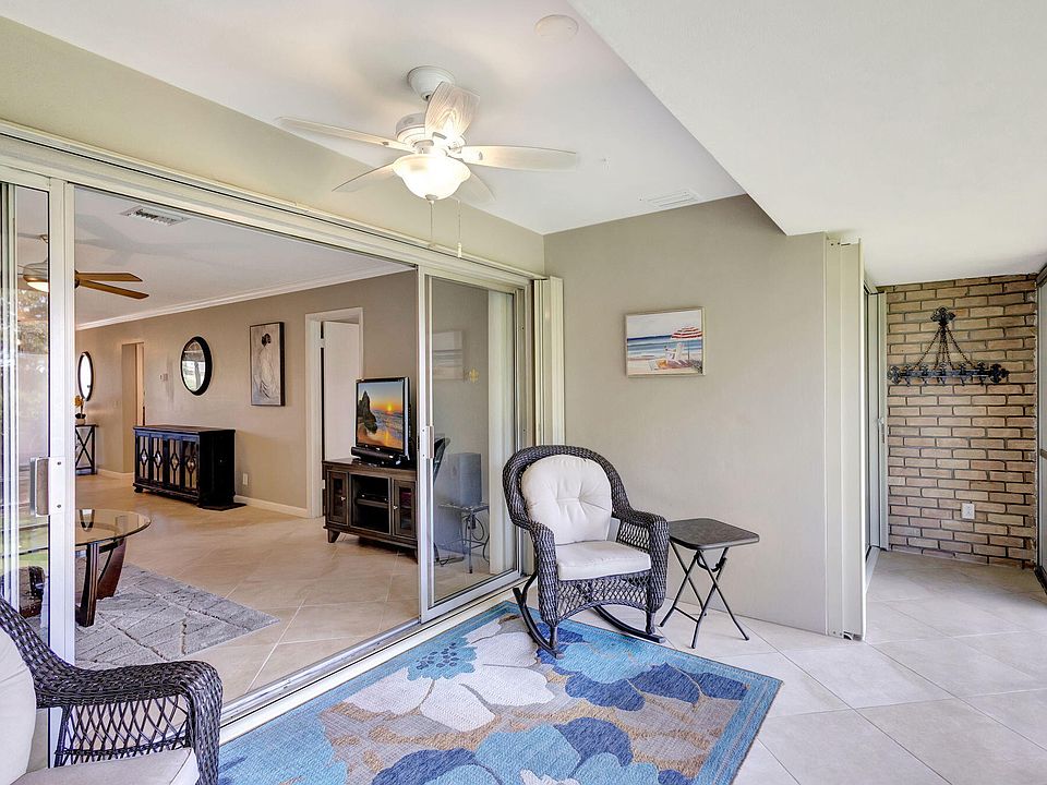 1st image of 11800 Avenue Of The Pga #11