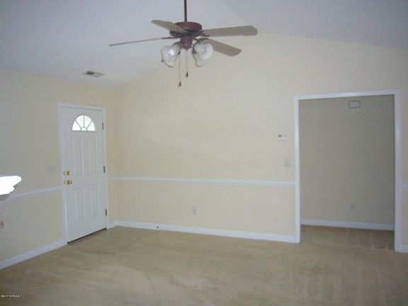 5th image of 108 Saratoga Ln