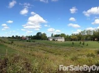 18006 Wesley Chapel Rd, Churubusco, IN 46723