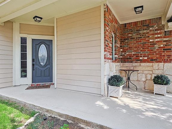 5th image of 551 Kirby Dr