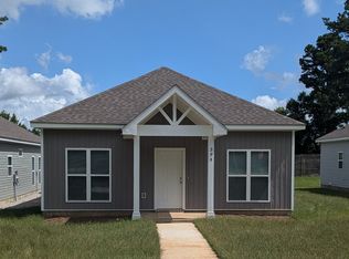 101 Edgefield Rd, Dothan, AL 36305