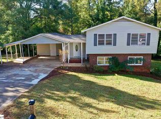 402 Farmington Rd, Greenville, SC 29605