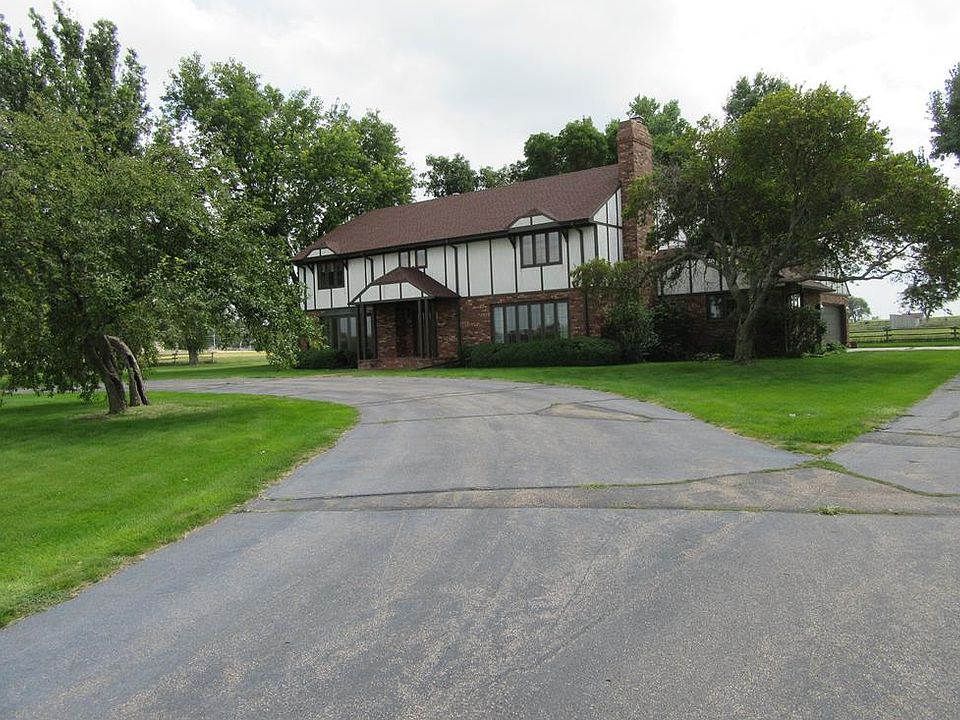 1st image of 4461 W Capital Ave