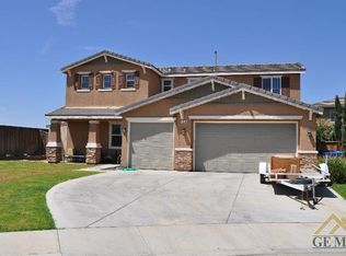 12206 Cactus Flower Ave, Bakersfield, CA 93311