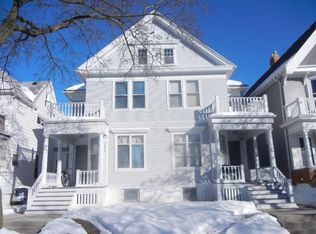 2570 N Cramer St, Milwaukee, WI 53211