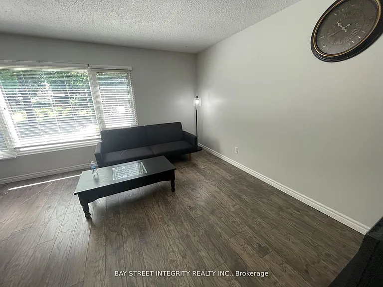 56 Stanbridge Ct — Photo 11