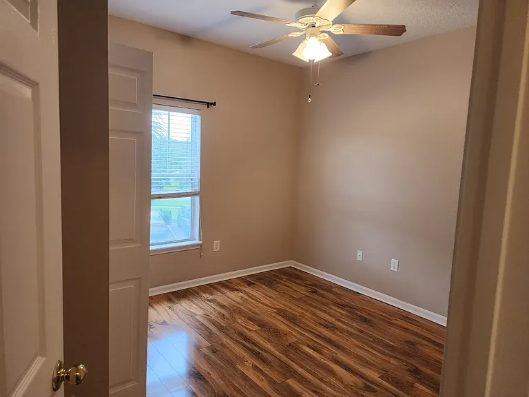 8218 Green Parrot Rd #207 — Photo 7