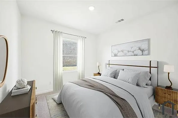 4 bed, 1925 sqft, $2,999 — Photo 3