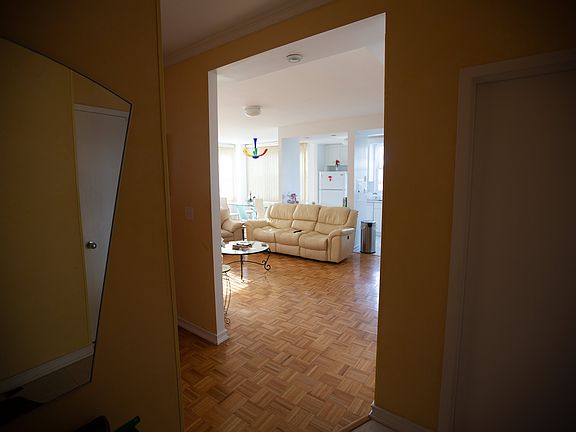 2nd image of 40 Oceana Dr W APT 4B