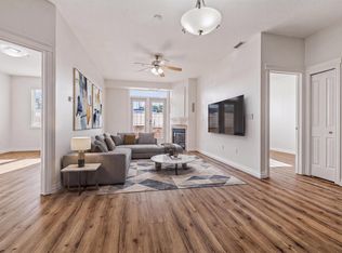 Barth & Gosset Manor, Stony Plain, AB T7Z 0C1