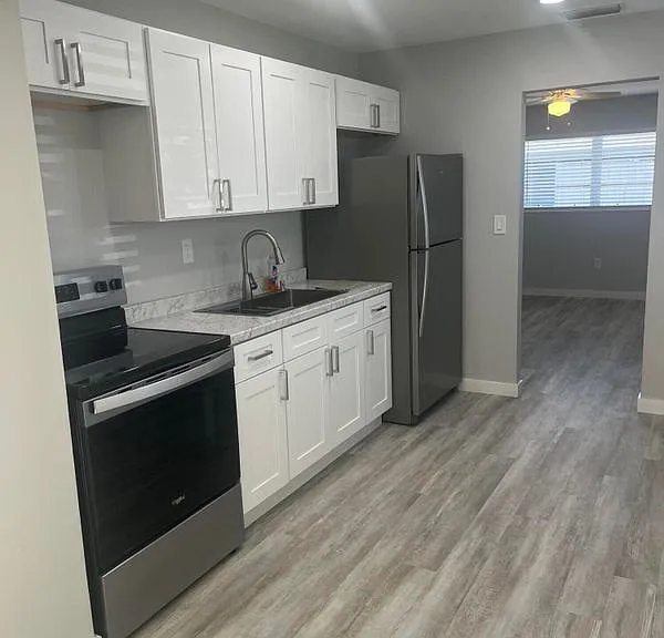 9109 Bamboo Dr — Photo 4