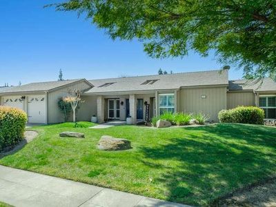 241 E Loyola Ave, Fresno, CA, 93720