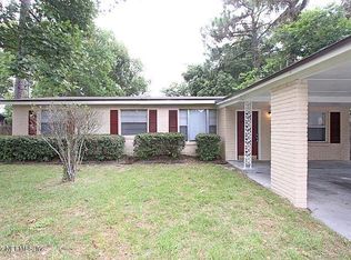 8842 Yeoman Dr, Jacksonville, FL 32208