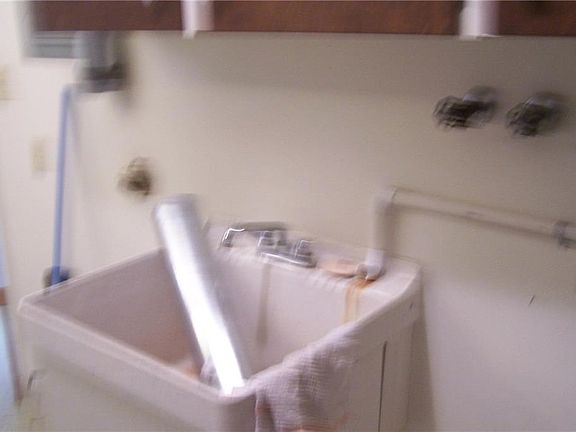 5th image of 10800 Forest St APT 12