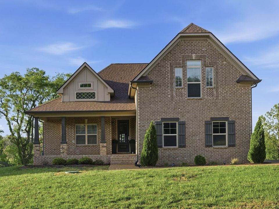 1st image of 811 Ridgestone Pl