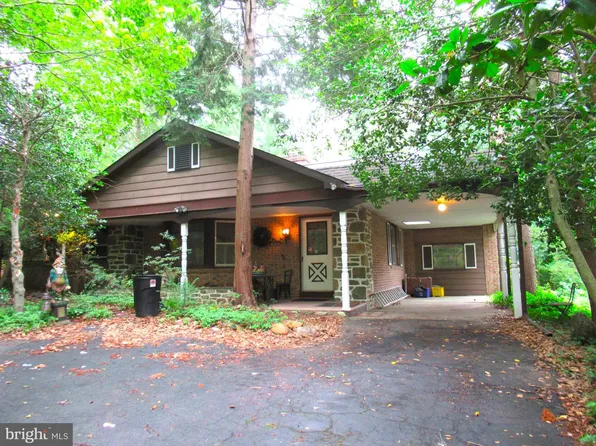 3227 Pine Rd, Huntingdon Valley, PA 19006
