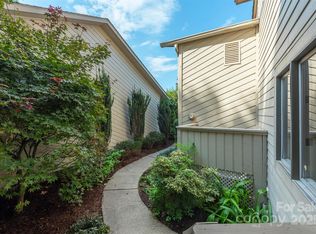 115 Clubwood Ct, Asheville, NC 28803