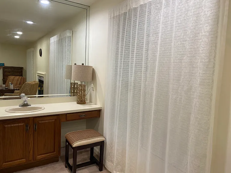 7700 Warfield Rd — Photo 48