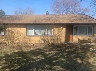 5122 W 100th St, Oak Lawn, IL