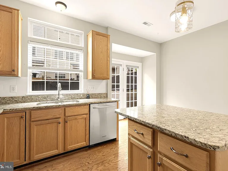 4284 Wheeled Caisson Sq — Photo 10