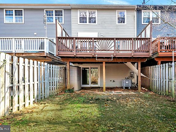 2nd image of 1235 Stonewood Ct