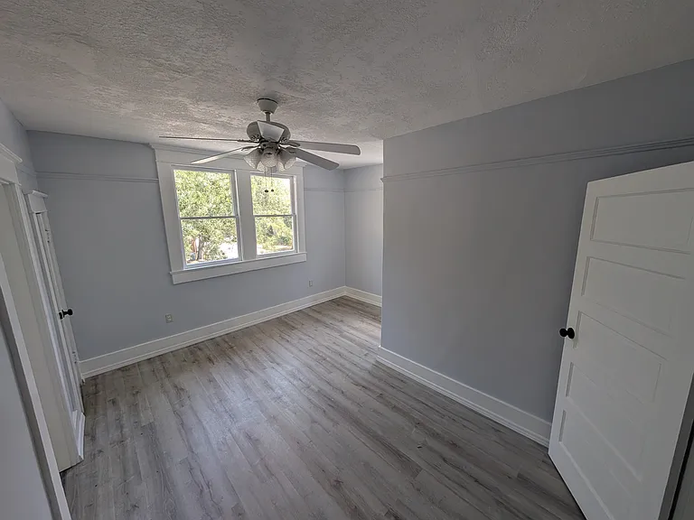 1900 W Jetton Ave — Photo 23