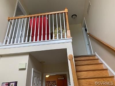 3rd image of 6384 Dawnfield Ln