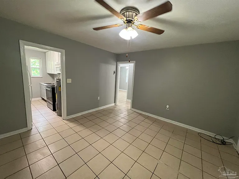 103 Ellinor Ct #B — Photo 3