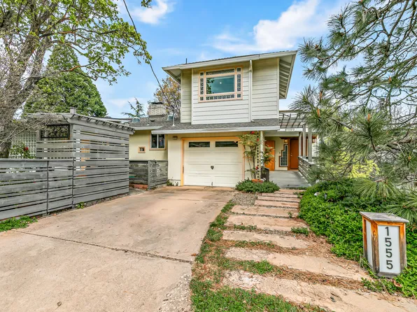 1555 Windsor St, Ashland, OR 97520