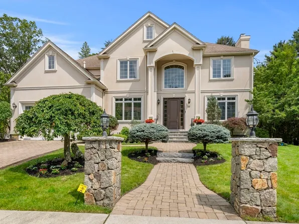 22 Scotney Rd, Newton, MA 02467