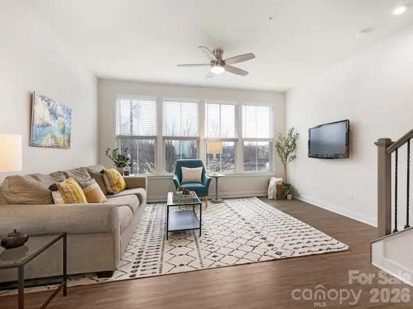 1275 N Caldwell St, Charlotte, NC 28206