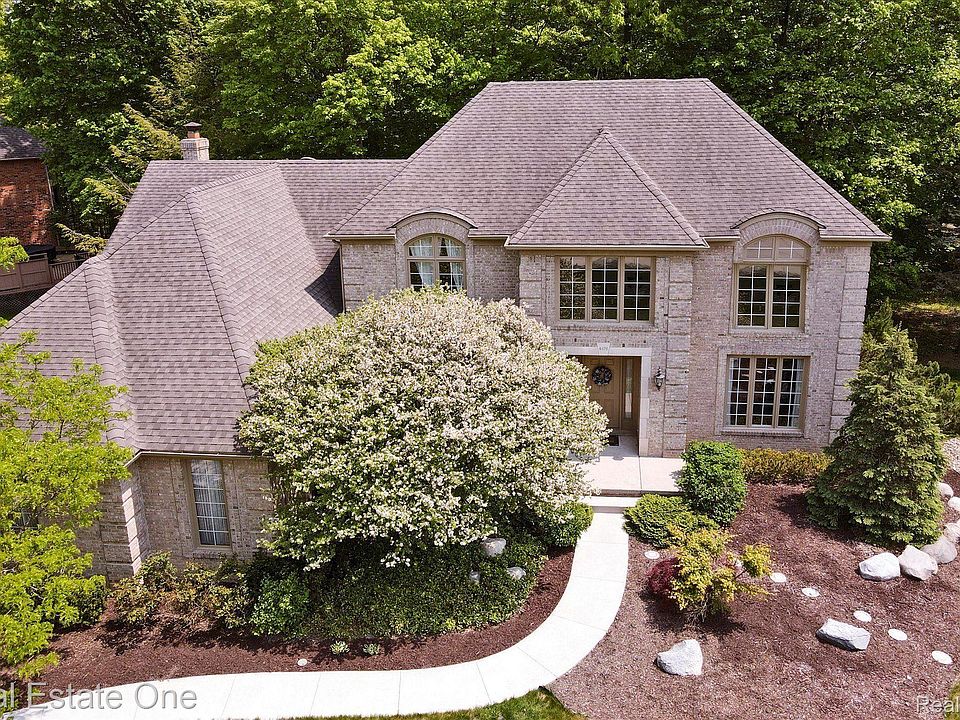 1st image of 4476 Wintergreen Dr