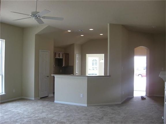 2nd image of 14511 Round Mountain Dr