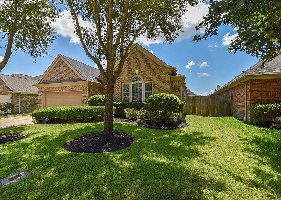 1st image of 21915 Rustic Canyon Ln