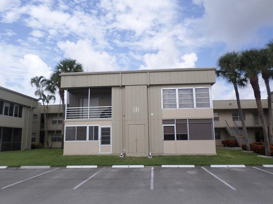 1st image of 185 Piedmont Way #D