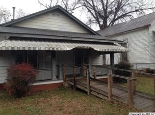 112 Church St NW, Decatur, AL 35601