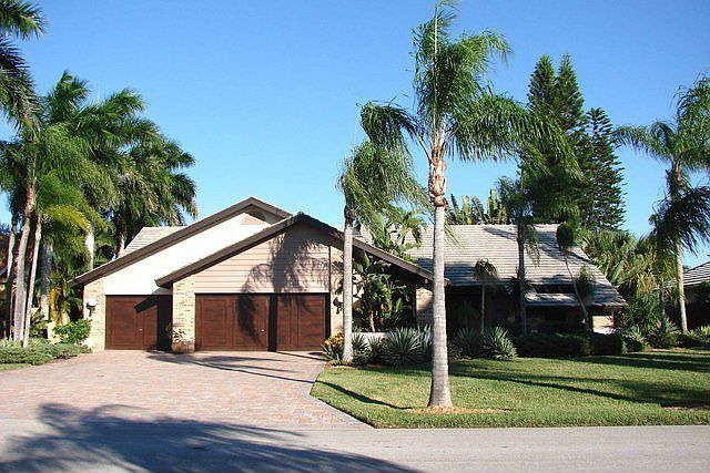 1st image of 28509 Sombrero Dr